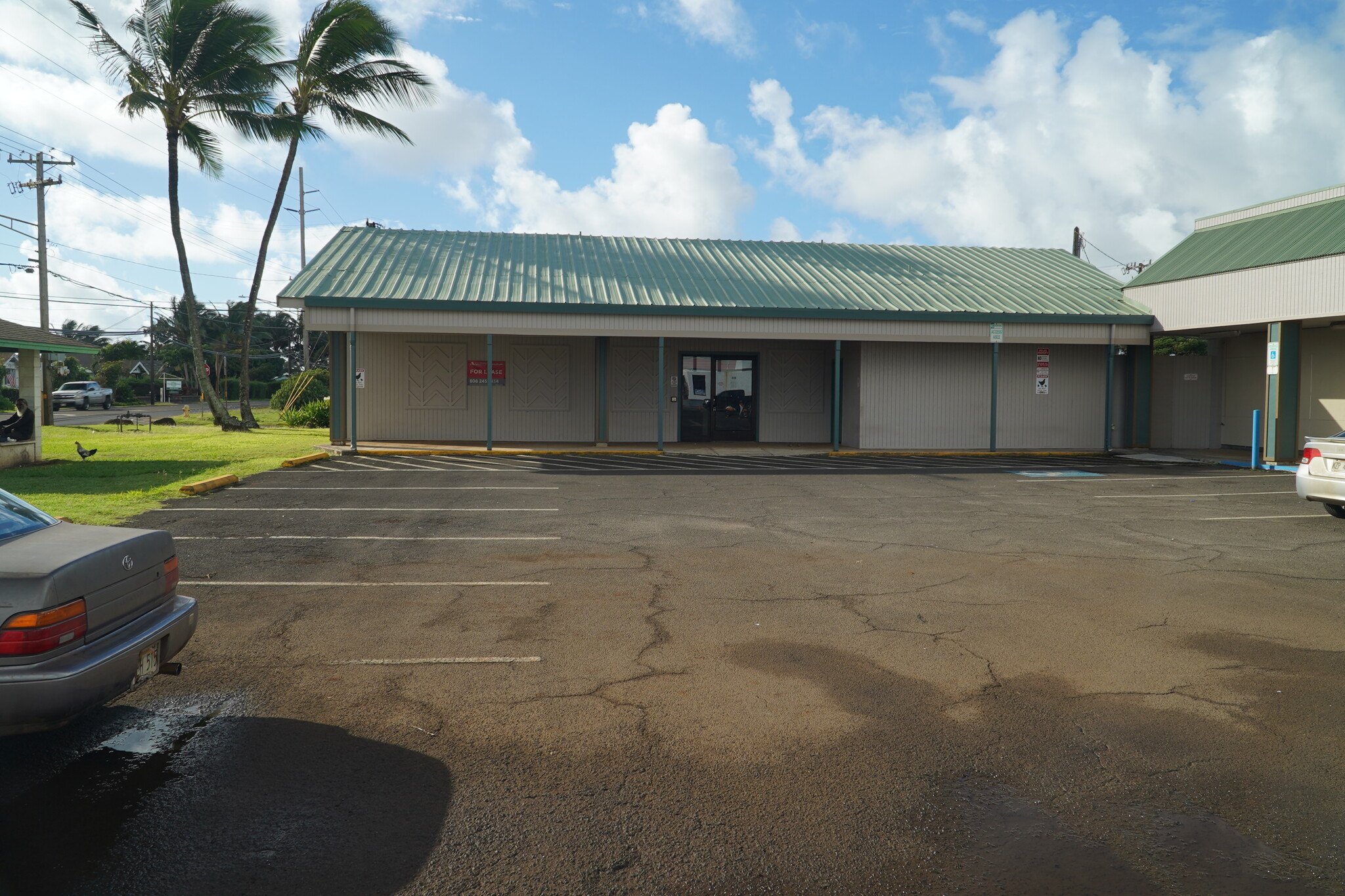 4-1101-4-1105 Kuhio Hwy, Kapaa, HI to rent Building Photo- Image 1 of 13