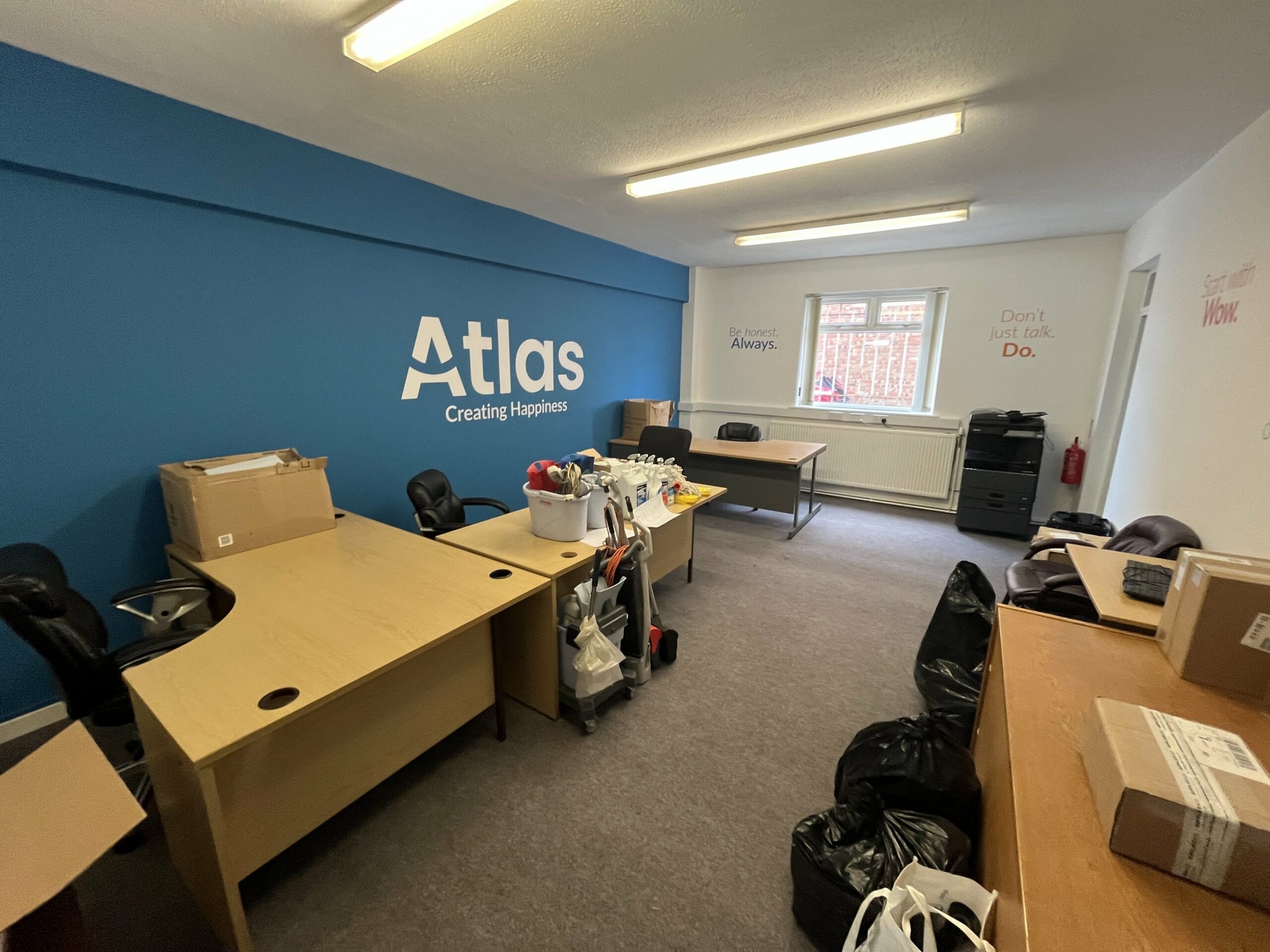 Bridge Ln, Warrington to rent Interior Photo- Image 1 of 8