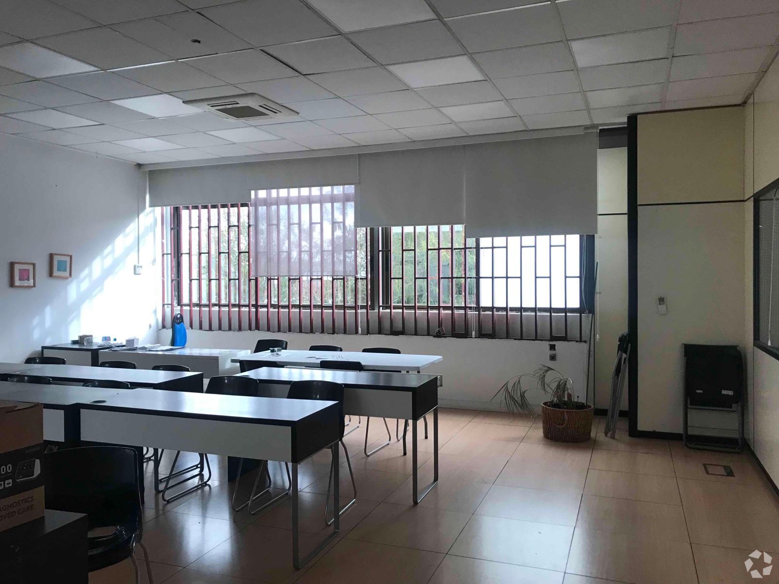 Office in San Sebastián de los Reyes, Madrid to rent Primary Photo- Image 1 of 2