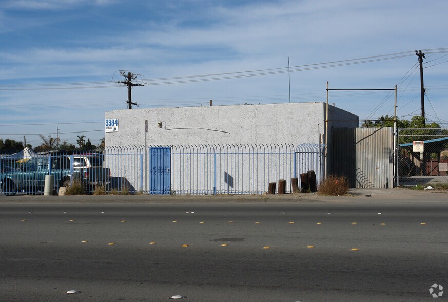 3384 Main St, Chula Vista, CA for rent - Building Photo - Image 2 of 2