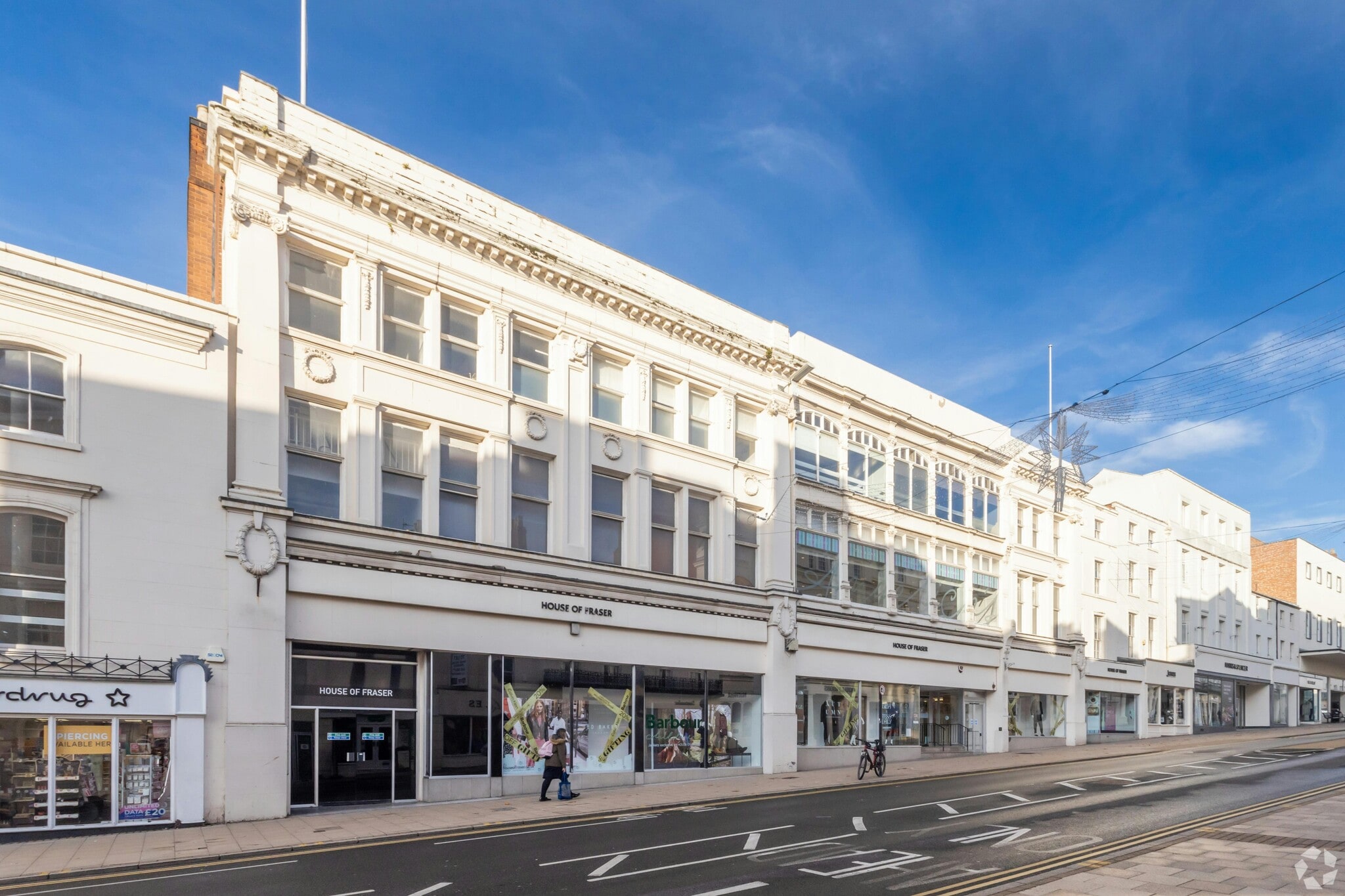 Bedford St, Leamington Spa to rent Building Photo- Image 1 of 14