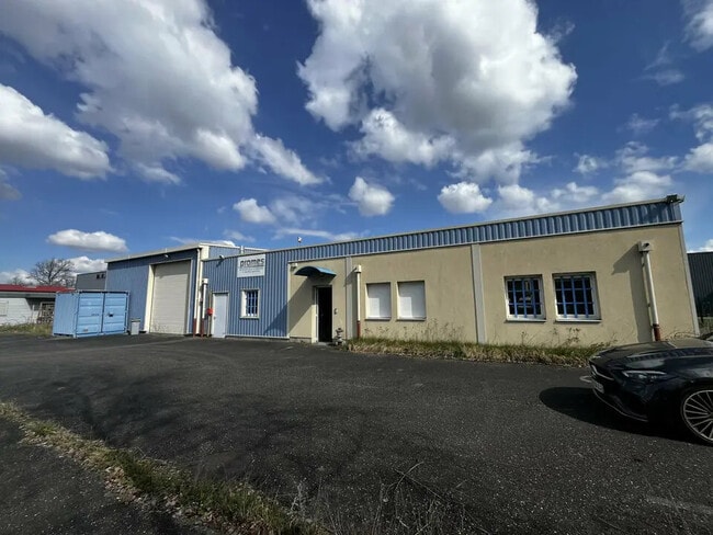 Vente Local d'activités 413 m²