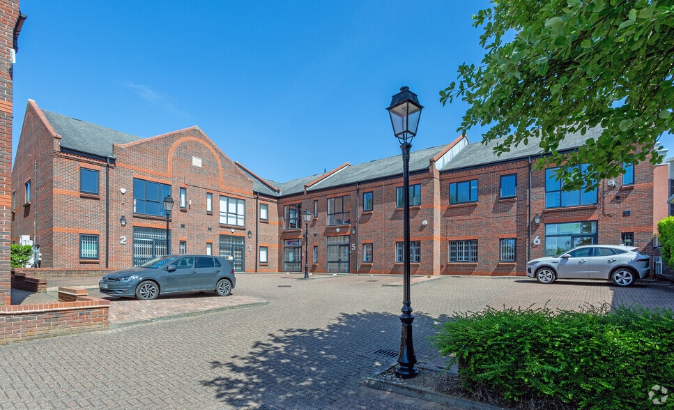 Swingbridge Rd, Grantham to rent - Building Photo - Image 2 of 3