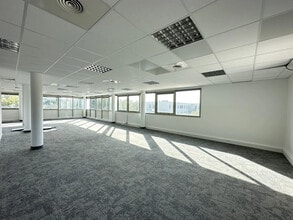 Office in Marseille to rent Interior Photo- Image 2 of 4