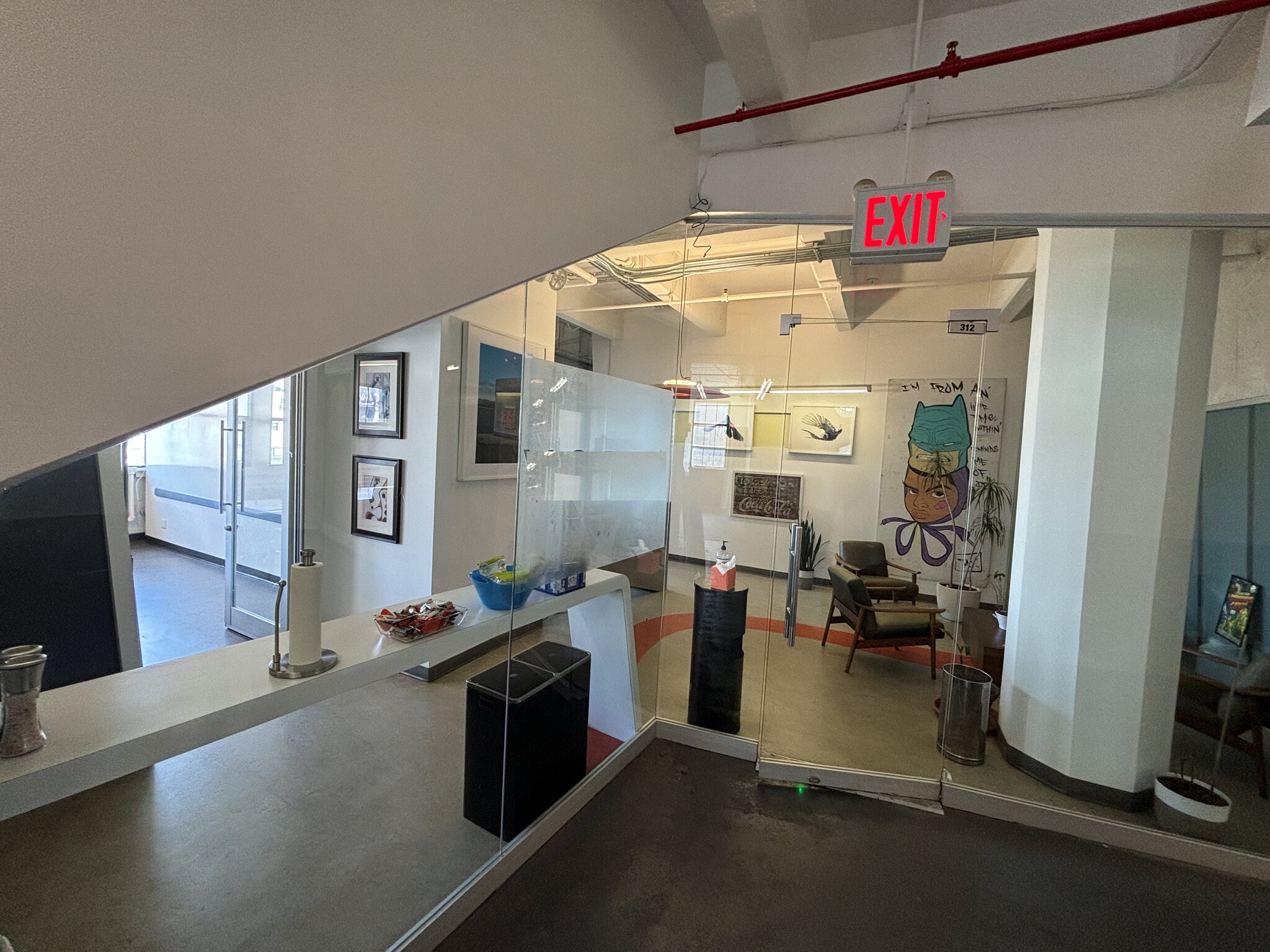 44-02 11th St, Long Island City, NY to rent Interior Photo- Image 1 of 11