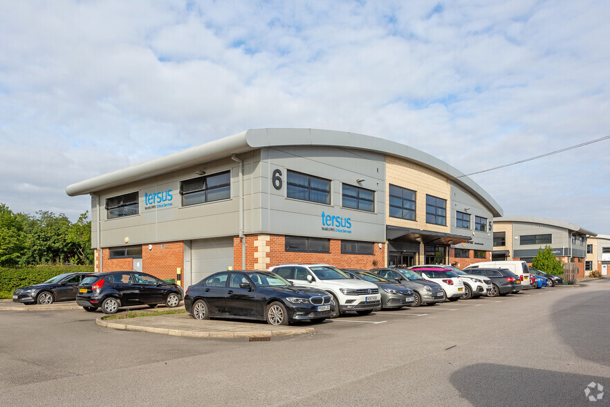 Church Ln, Sheffield for rent - Primary Photo - Image 1 of 1