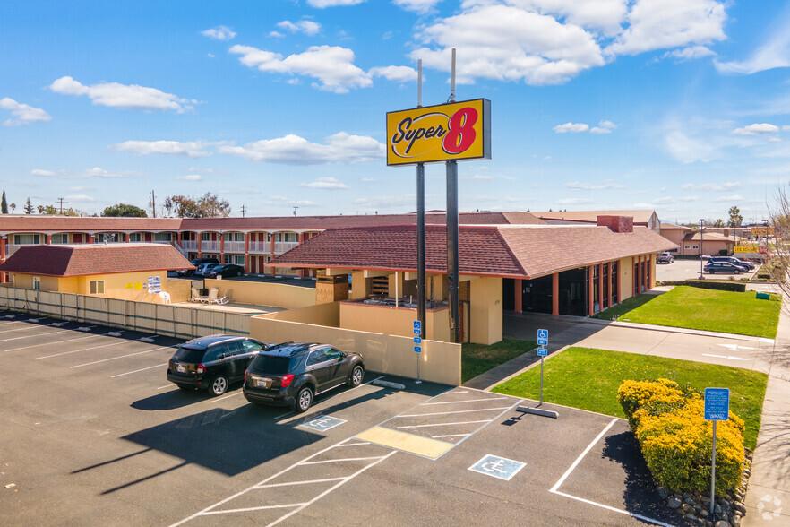 2170 N Texas St, Fairfield, CA for sale - Primary Photo - Image 1 of 1