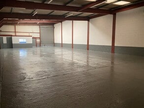 Eringhausen Way, Haverhill to rent Interior Photo- Image 2 of 6