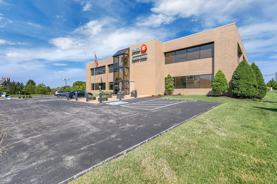 3701 S Lindbergh Blvd, Sunset Hills, MO for sale - Building Photo - Image 1 of 1