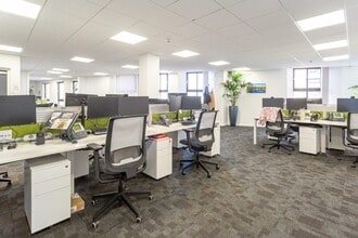 17-21 Maxwell Pl, Stirling to rent Interior Photo- Image 2 of 3