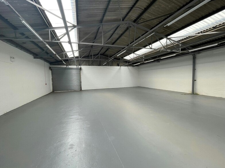 Corringham Rd, Gainsborough to rent - Building Photo - Image 2 of 6
