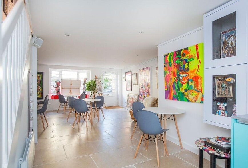 Sheep St, Stow On The Wold for sale - Interior Photo - Image 3 of 6