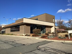 108 Main St, Medway, MA for rent Building Photo- Image 1 of 12