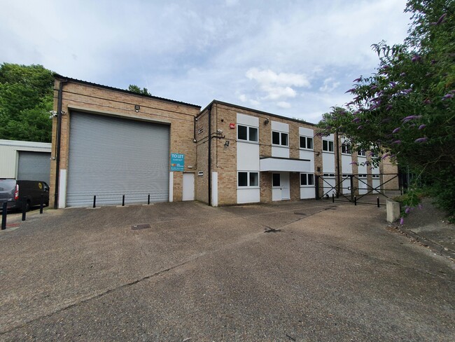 More details for Unit B4 Ullswater Cres, Coulsdon - Industrial to Rent