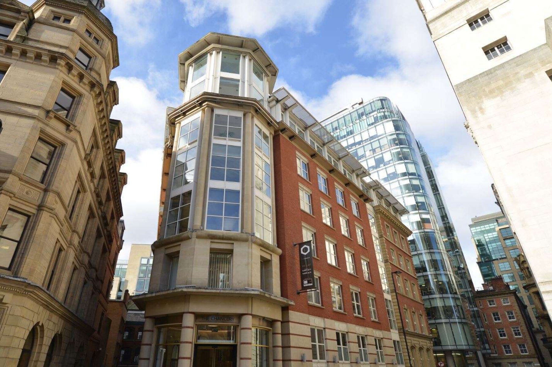 58 Spring Gdns, Manchester to rent Building Photo- Image 1 of 1