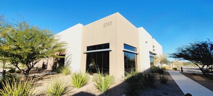 2065 S Cooper Rd, Chandler, AZ for rent Building Photo- Image 2 of 9