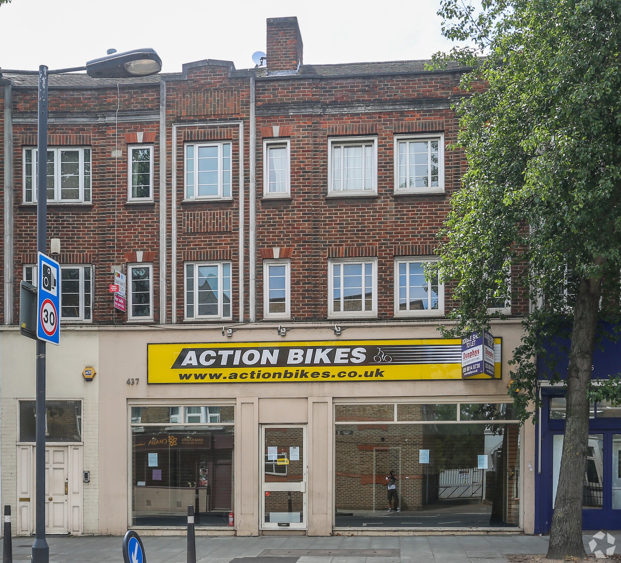 437-439 Upper Richmond Rd W, London for sale Primary Photo- Image 1 of 1