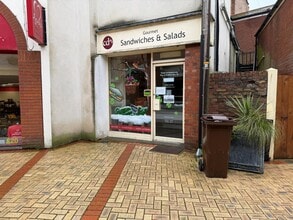 12 Sandpit Ln, Braintree to rent Building Photo- Image 1 of 1