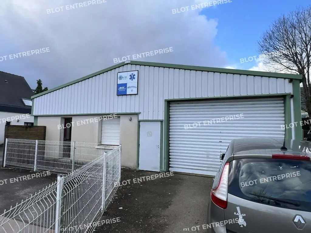 Vente Entrepôt 335 m² - Photo 1