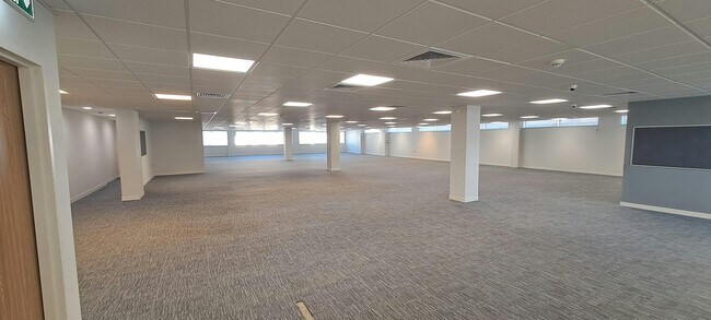 More details for 105-109 Montague St, Worthing - Office to Rent