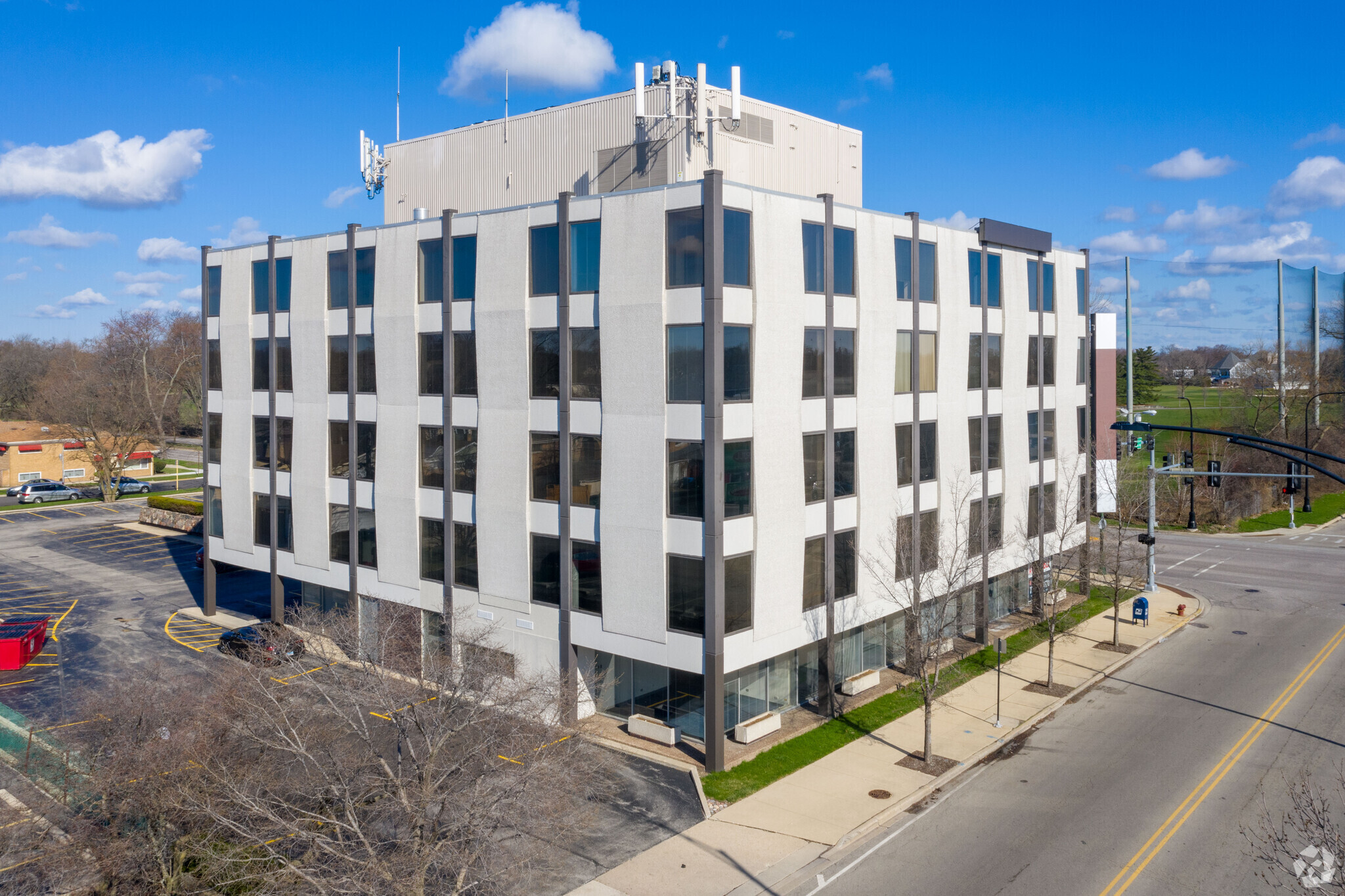 4001 W Devon Ave, Chicago, IL for rent Building Photo- Image 1 of 11