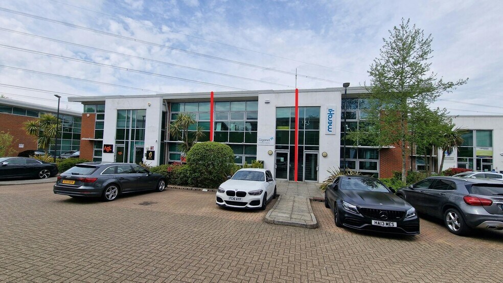 4400 Parkway, Fareham for sale - Building Photo - Image 1 of 14