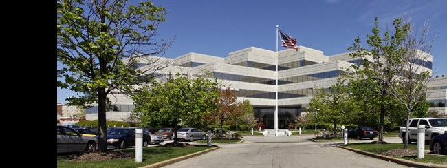 More details for 3401 Enterprise Pky, Beachwood, OH - Office, Office / Medical to Rent