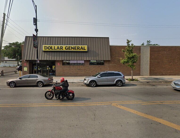 5518 W Chicago Ave, Chicago, IL for sale - Building Photo - Image 1 of 1