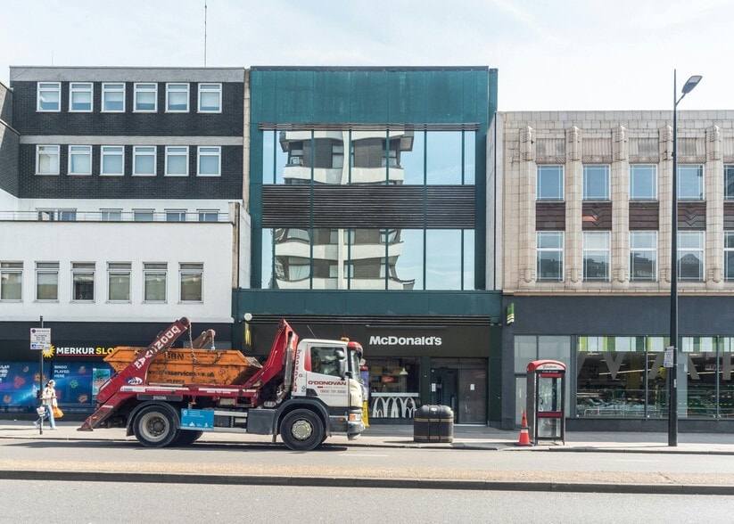 178-180 Edgware Rd, London to rent - Building Photo - Image 2 of 29