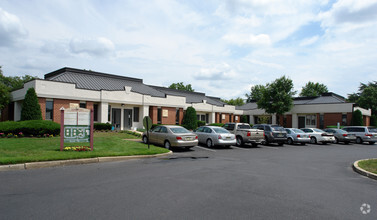 Office in Voorhees, NJ for sale Primary Photo- Image 1 of 1