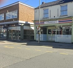 34 Sherrard St, Melton Mowbray to rent Building Photo- Image 1 of 11