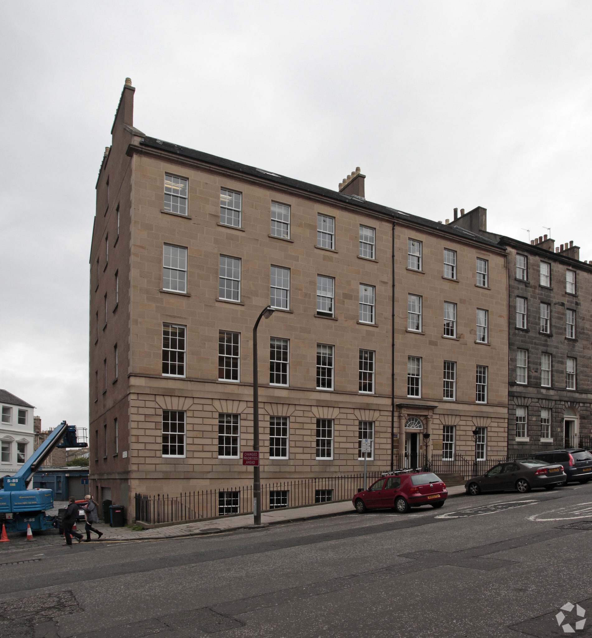 61 Dublin Street & 4 Broughton Market portfolio of 2 properties for sale on LoopNet.co.uk Primary Photo- Image 1 of 2