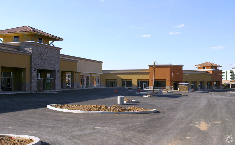 450-460 W Palmdale Blvd, Palmdale, CA for sale - Building Photo - Image 3 of 10