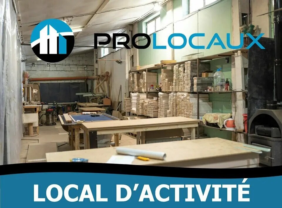 Office in Décines-Charpieu to rent Primary Photo- Image 1 of 6