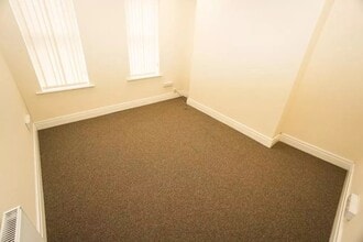 58 Chorley New Rd, Bolton to rent Interior Photo- Image 1 of 2