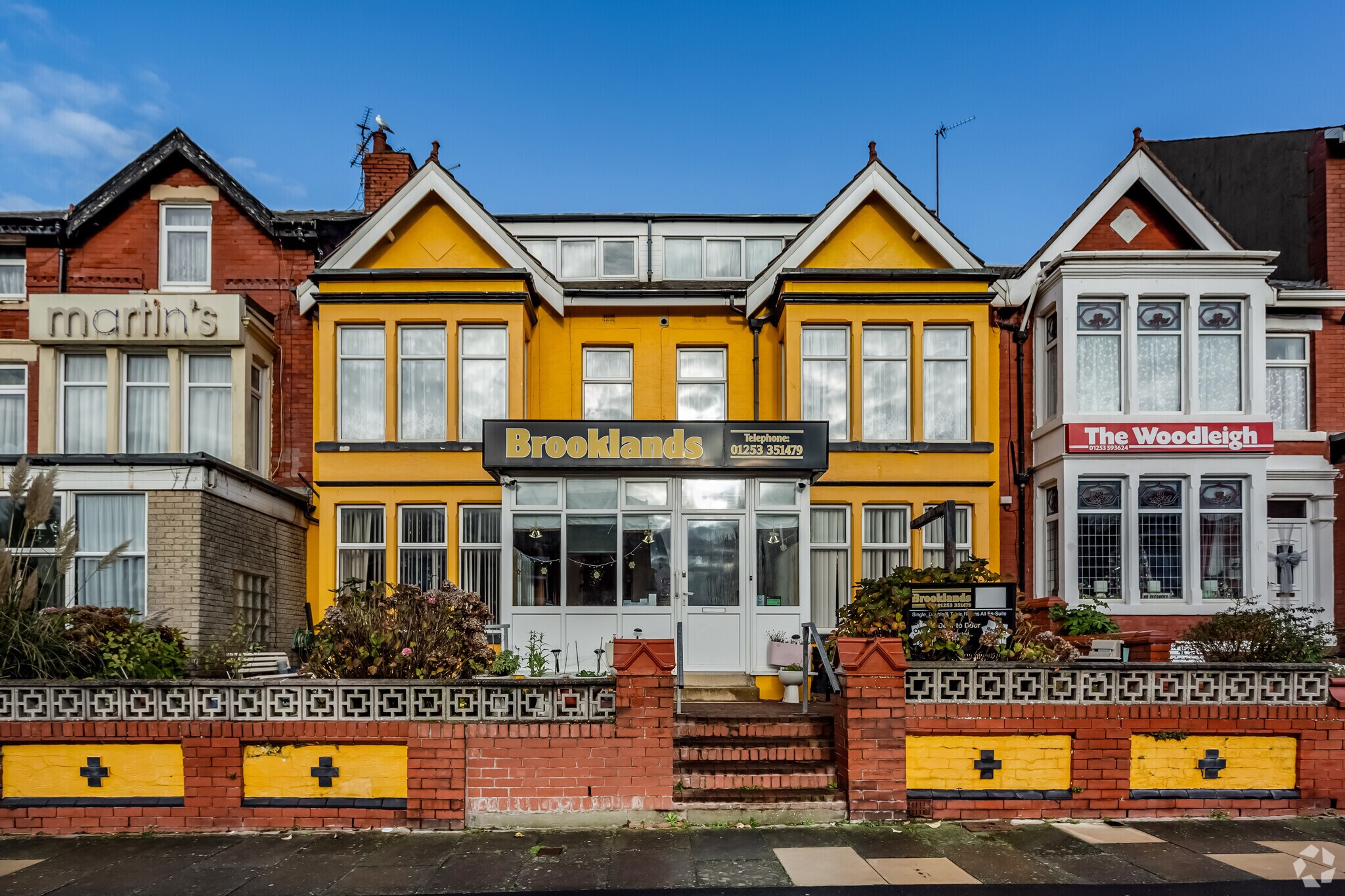 28-30 King Edward Ave, Blackpool for sale Primary Photo- Image 1 of 1