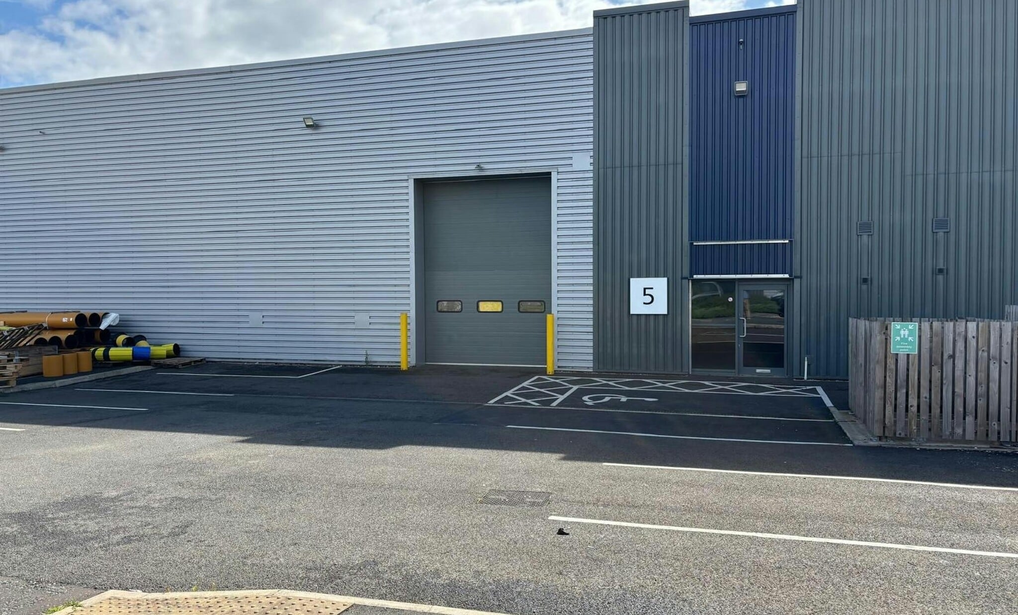 Charles Babbage Av, Rochdale to rent Building Photo- Image 1 of 2