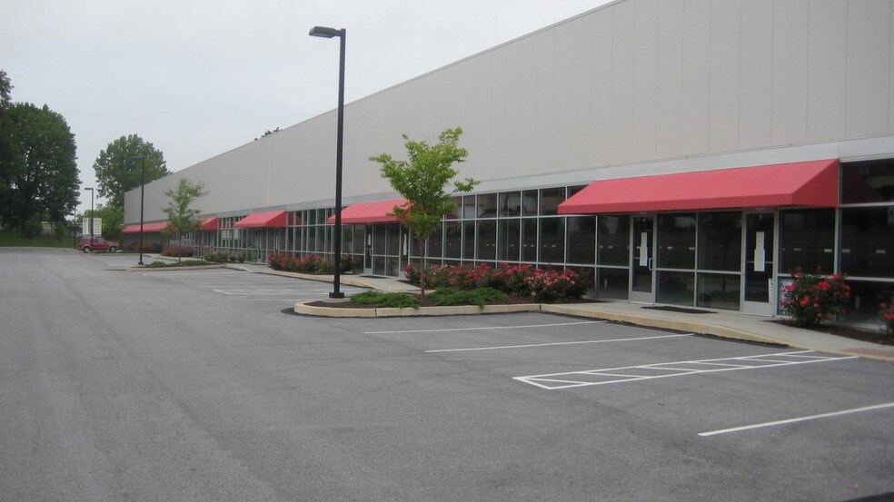 827 Lincoln Ave, West Chester, PA 19380 UK