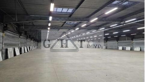 Industrial in Collégien to rent Building Photo- Image 1 of 12