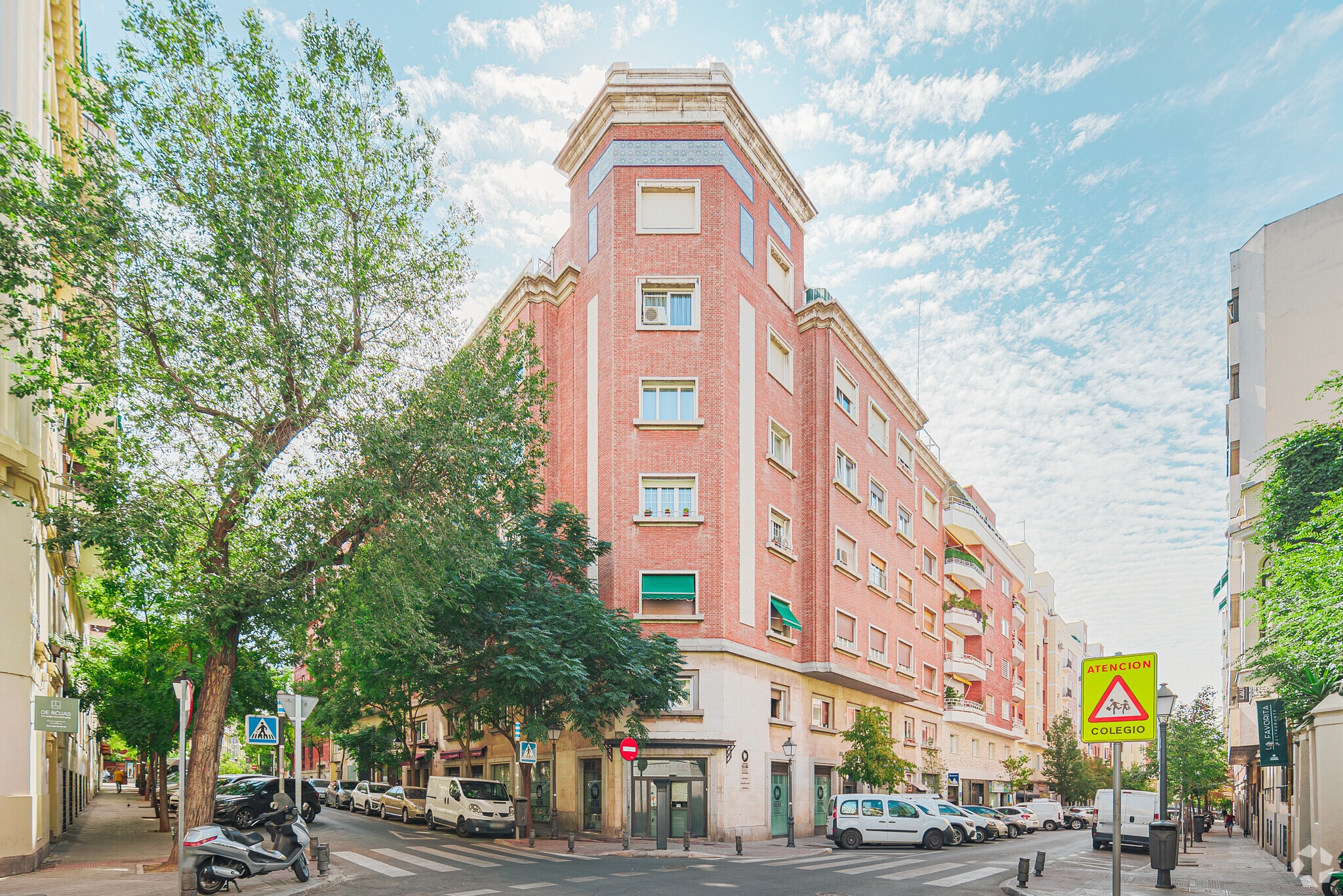 Build-to-Rent in Madrid, Madrid for sale Primary Photo- Image 1 of 4