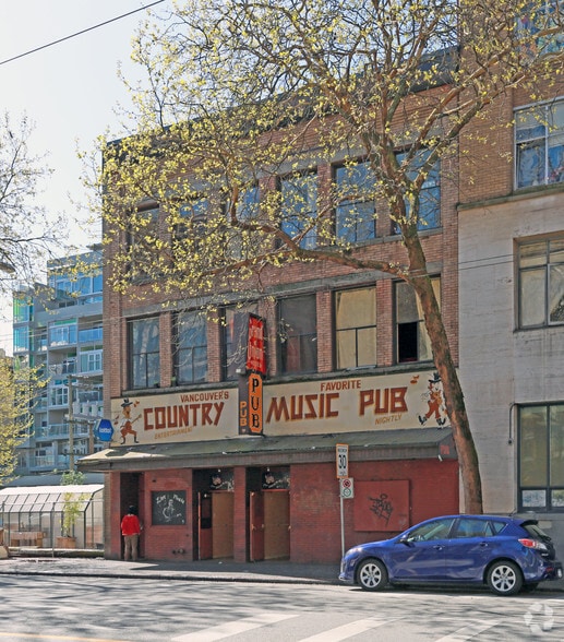 74 W Hastings St, Vancouver, BC for sale - Building Photo - Image 2 of 5