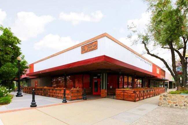 More details for 201 E 2nd St, Pomona, CA - Retail to Rent