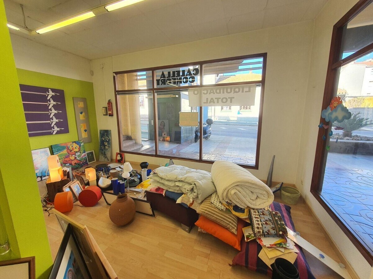 Calella, BAR 08370 -  -  - Interior Photo - Image 2 of 6
