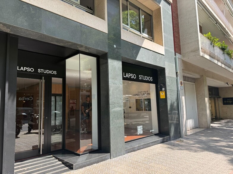 Build-to-Rent in Barcelona, Barcelona for sale - Building Photo - Image 1 of 5