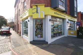 131-133 High St, West Wickham to rent Building Photo- Image 2 of 4