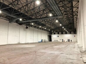 Squires Gate Ln, Blackpool to rent Interior Photo- Image 2 of 7