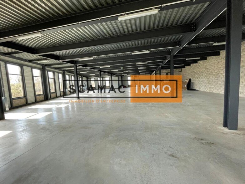 Light Industrial in Tremblay-en-France for sale - Interior Photo - Image 3 of 5