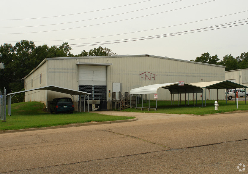 275-B Industrial Dr, Jackson, MS for rent - Building Photo - Image 2 of 2