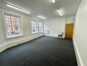 5-7 Post Office Rd, Bournemouth to rent Interior Photo- Image 2 of 3