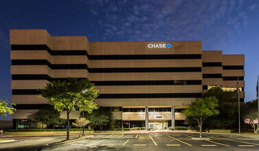 1825 Market Center Blvd, Dallas, TX for rent Building Photo- Image 1 of 6